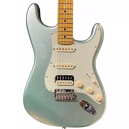 Used Fender American Professional II Stratocaster Surf Green Solid Body Electric Guitar Surf Green - musicians--Friend
