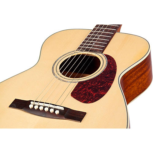 Guild M-140 Westerly Collection Concert Acoustic Guitar Natural - musicians--Friend