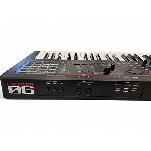 Used Roland Fantom 06 Keyboard Workstation - musicians--Friend
