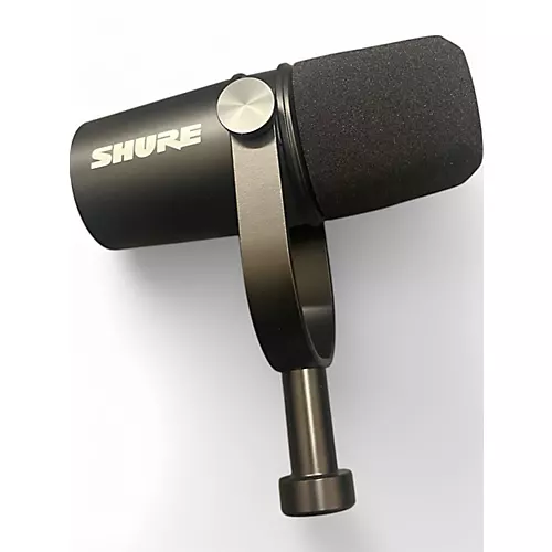 Used Shure MV7X Dynamic Microphone - musicians--Friend