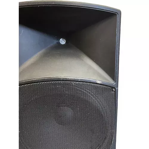 Used Mackie THUMP 15 Powered Speaker - musicians--Friend