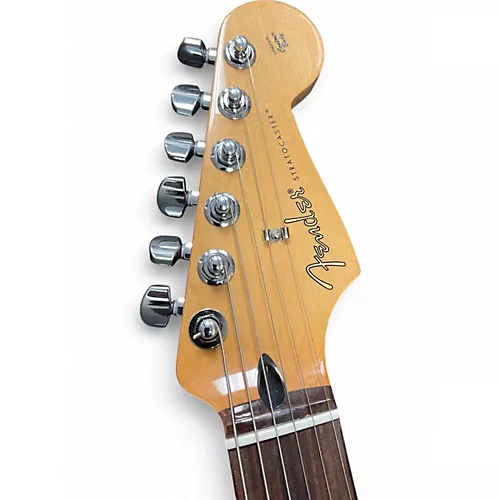 Used Fender Stratocaster Mint Green Solid Body Electric Guitar Mint Green - musicians--Friend