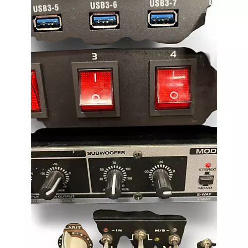 Used American DJ PC-100A Lighting Controller - musicians--Friend