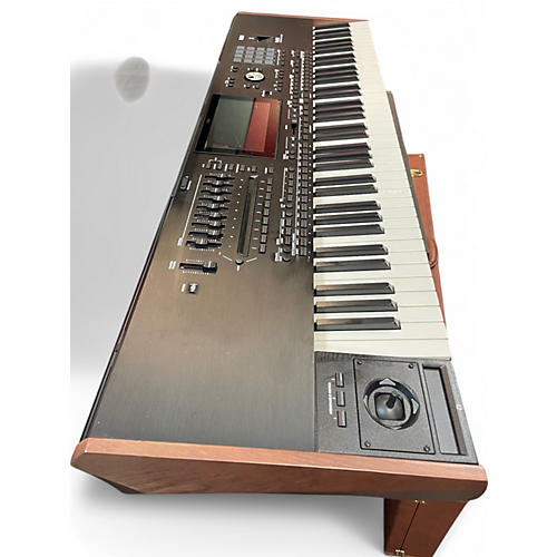 Used KORG pa5x 76 KEYS Keyboard Workstation - musicians--Friend