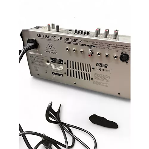 Used Behringer K900FX 90W Keyboard Amp - musicians--Friend