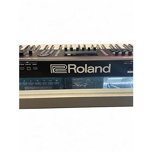 Used Roland Fantom 06 Keyboard Workstation - musicians--Friend