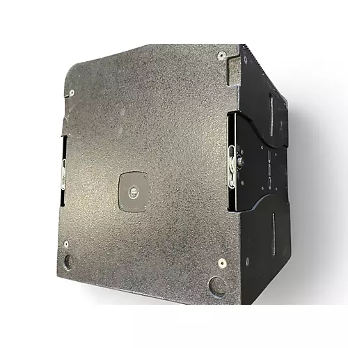 Used QSC kla181 Powered Subwoofer - musicians--Friend