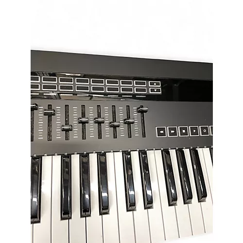 Used Novation 61SL MKIII - musicians--Friend