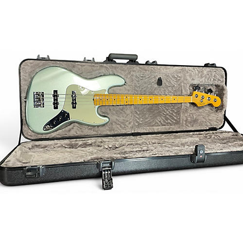 Used 2023 Fender American Professional II Jazz Bass MYSTIC SURF GREEN Electric Bass Guitar MYSTIC SURF GREEN - musicians--Friend