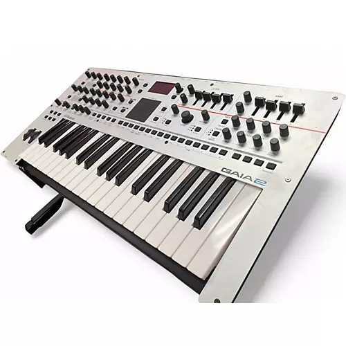 Used Roland Gaia 2 Synthesizer - musicians--Friend