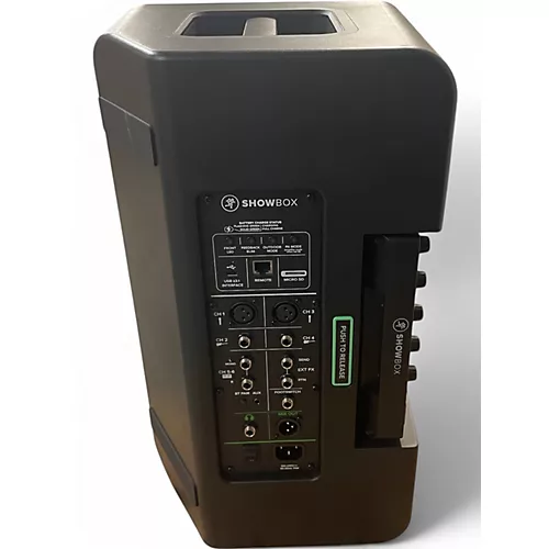 Used Mackie SHOWBOX Powered Speaker - musicians--Friend