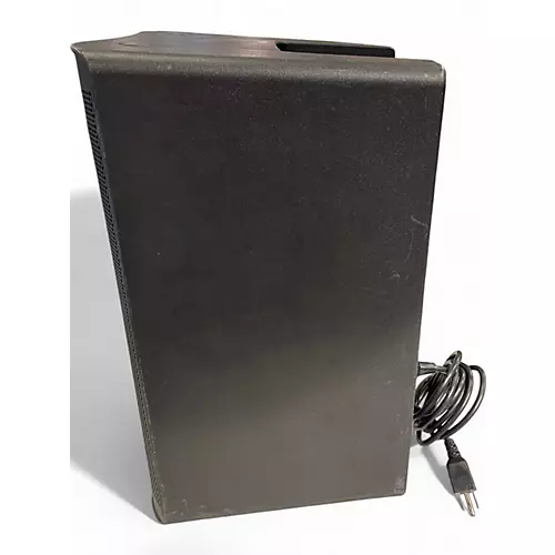 Used Harbinger V2308 Powered Speaker - musicians--Friend