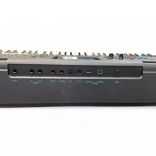 Used Yamaha PSRE473 Portable Keyboard - musicians--Friend