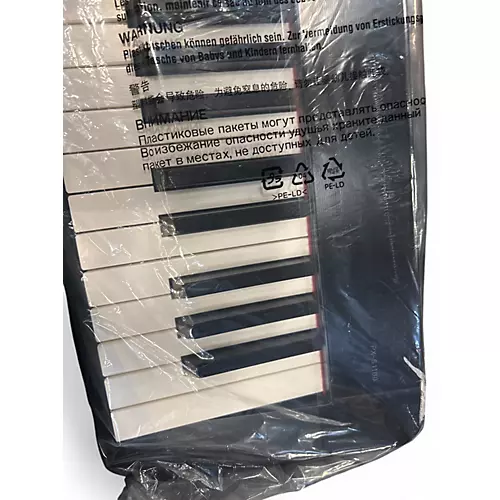 Used Casio PX-S1100 Privia Digital Piano - musicians--Friend