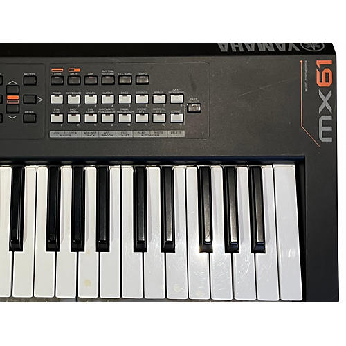 Used Yamaha MX61 61 Key Keyboard Workstation - musicians--Friend