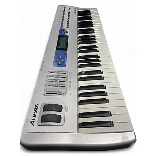 Used Alesis QS6.2 Keyboard Workstation - musicians--Friend