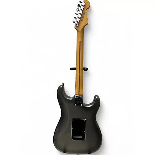 Used Fender American Professional II Stratocaster LH Metallic Silver Electric Guitar Metallic Silver - musicians--Friend