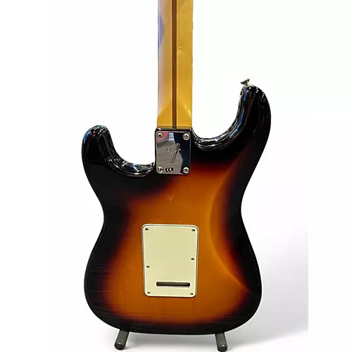 Used Fender Player Stratocaster 2 Color Sunburst Solid Body Electric Guitar 2 Color Sunburst - musicians--Friend