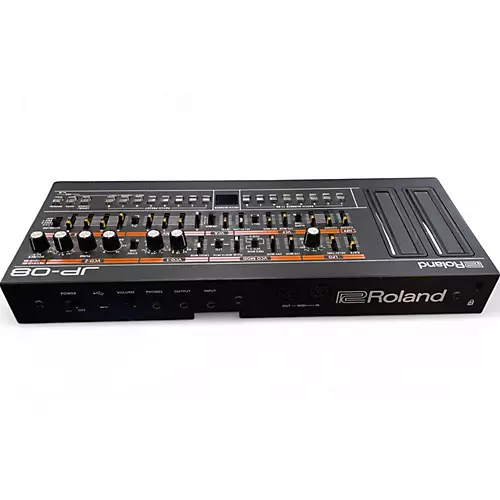 Used Roland JP-08 Synthesizer - musicians--Friend