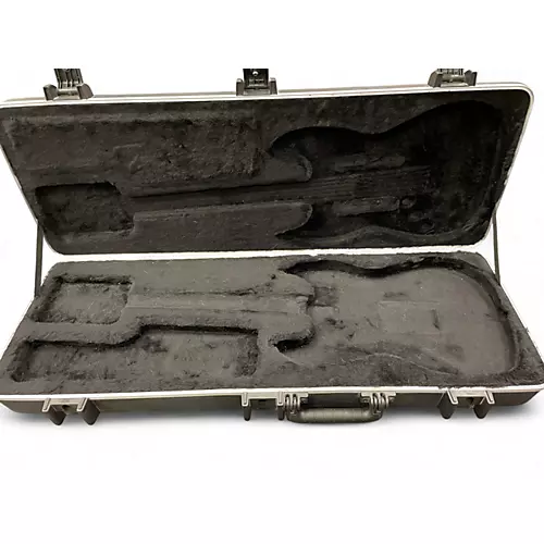 Used Fender Deluxe Molded Strat/Tele Case Electric Guitar Case - musicians--Friend