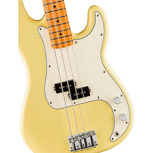 Fender Player II Precision Bass Maple Fingerboard Black - musicians--Friend