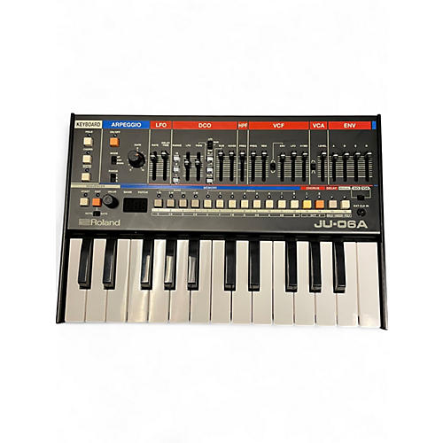 Used Roland ju06a Synthesizer - musicians--Friend