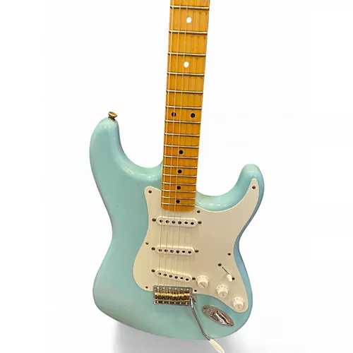Used Fender Custom Shop 1955 Journeyman Stratocaster Aged Daphne Blue Solid Body Electric Guitar Aged Daphne Blue - musicians--Friend