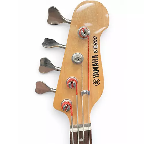 Used Yamaha BB300 Black Electric Bass Guitar Black - musicians--Friend