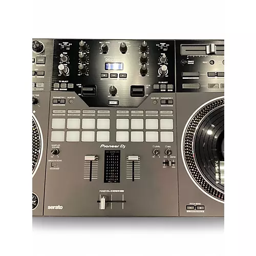 Used Pioneer DJ DDJREV7 DJ Controller - musicians--Friend