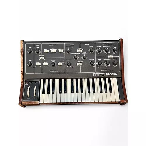 Used Moog PRODIGY Synthesizer - musicians--Friend