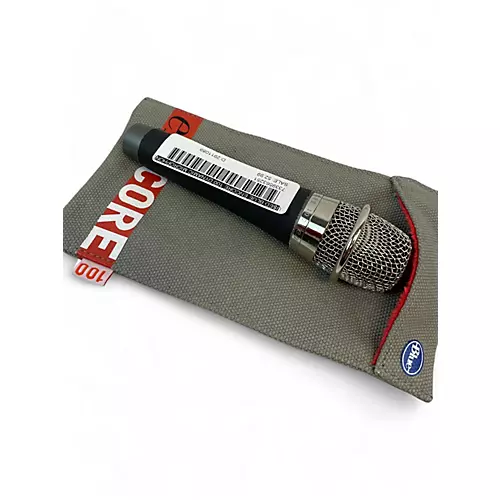 Used Blue Encore 100 Dynamic Microphone - musicians--Friend