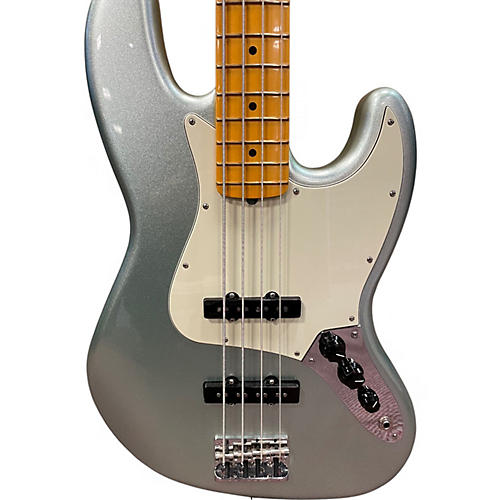Used 2023 Fender American Professional II Jazz Bass MYSTIC SURF GREEN Electric Bass Guitar MYSTIC SURF GREEN - musicians--Friend