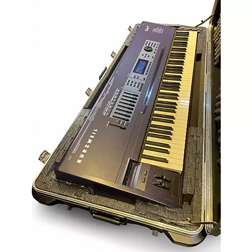 Used Kurzweil KZ2600XS Synthesizer - musicians--Friend