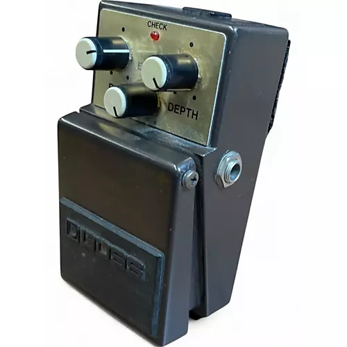 Used BOSS CE2B Bass Chorus Bass Effect Pedal - musicians--Friend