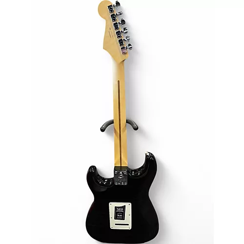Used Fender Player Stratocaster Black Solid Body Electric Guitar Black - musicians--Friend