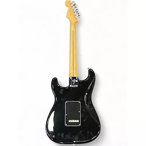 Used 2024 Fender Player Stratocaster Black Solid Body Electric Guitar Black - musicians--Friend