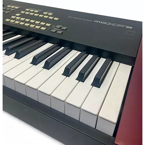 Used Yamaha MOXF8 88 Key Keyboard Workstation - musicians--Friend