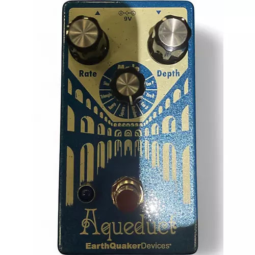 Used EarthQuaker Devices Aqueduct Vibrato Effect Pedal - musicians--Friend