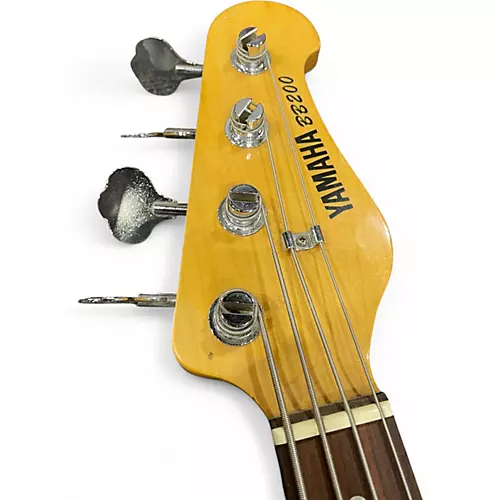 Used Yamaha bb200 Alpine White Electric Bass Guitar Alpine White - musicians--Friend