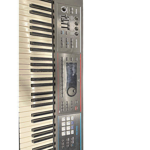 Used Roland juno ds88 Keyboard Workstation - musicians--Friend