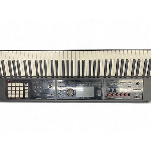 Used Roland FA08 Keyboard Workstation - musicians--Friend