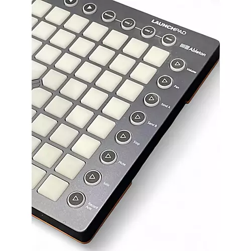 Used Novation LAUNCHPAD MINI MK2 DJ Controller - musicians--Friend