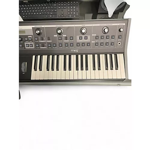 Used Moog LITTLE PHATTY Synthesizer - musicians--Friend