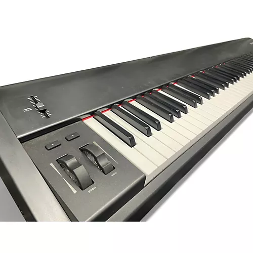 Used M-Audio HAMMER 88 - musicians--Friend