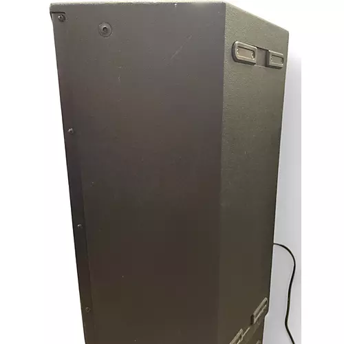 Used Mackie DRM216 Power Amp - musicians--Friend