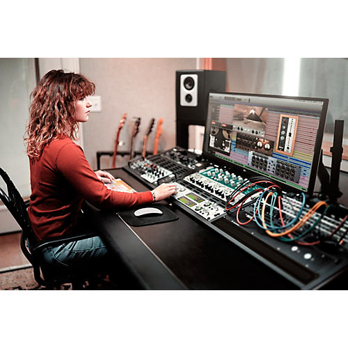 Universal Audio Apollo x8p Gen 2 16x22 Thunderbolt 3 Audio Interface Essentials - musicians--Friend