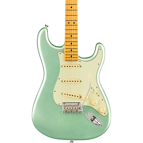 Fender American Professional II Stratocaster Maple Fingerboard Electric Guitar Black - musicians--Friend