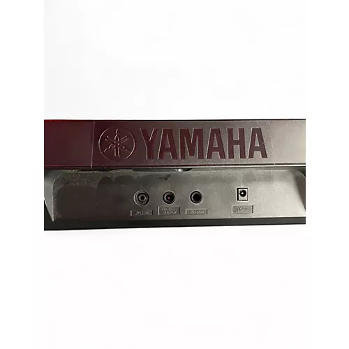 Used Yamaha PSR-E273 Portable Keyboard - musicians--Friend