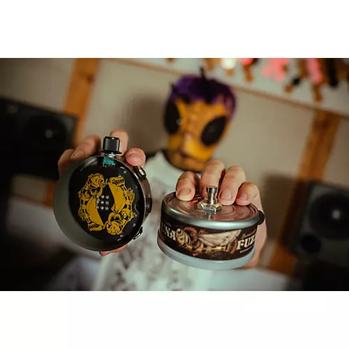 Beetronics FX Beetronics Tuna Fuzz Effects Pedal Silver - musicians--Friend