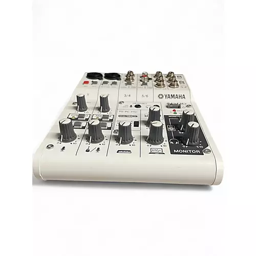 Used Yamaha AG06 Unpowered Mixer - musicians--Friend